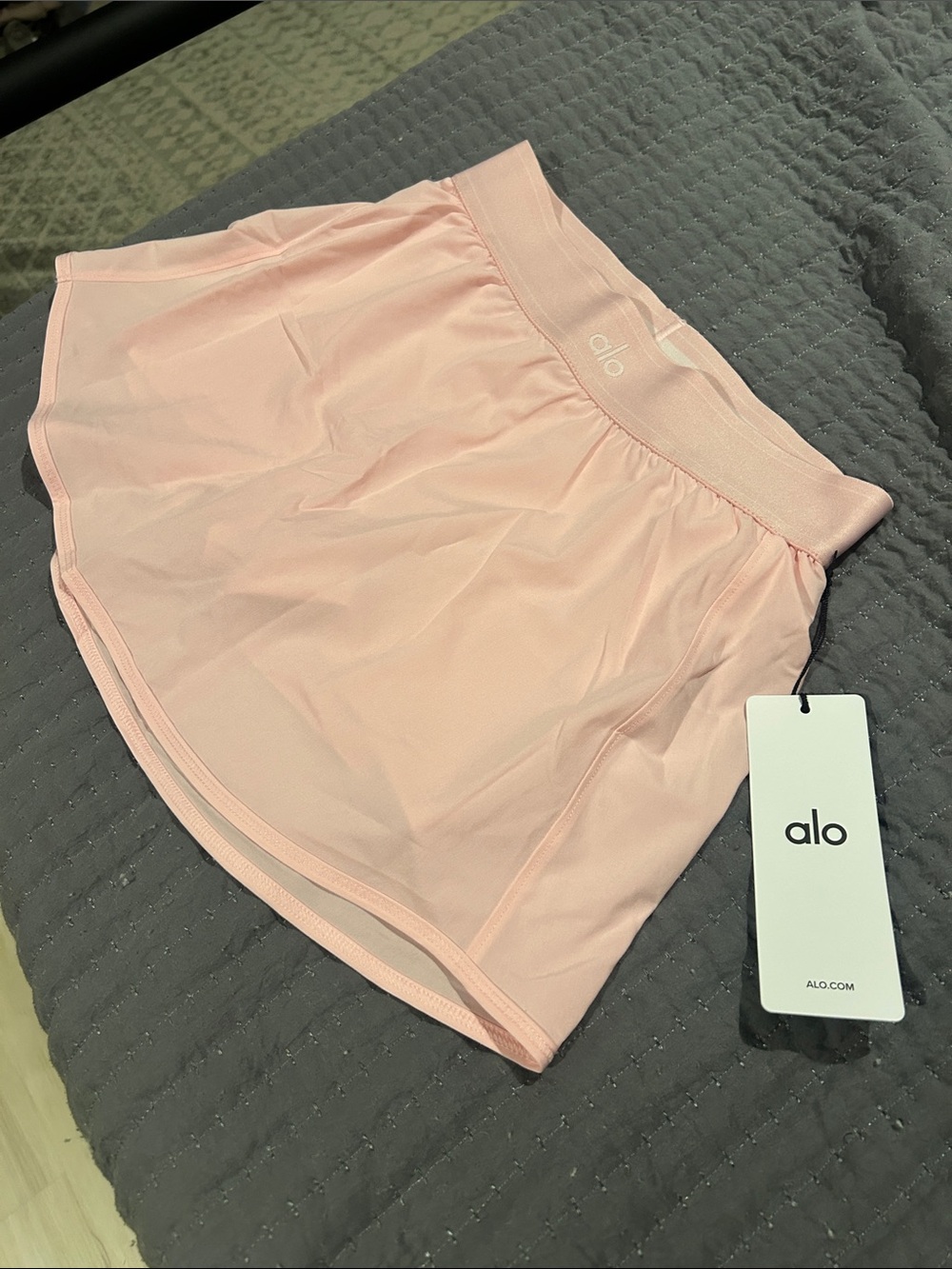 Alo skirt